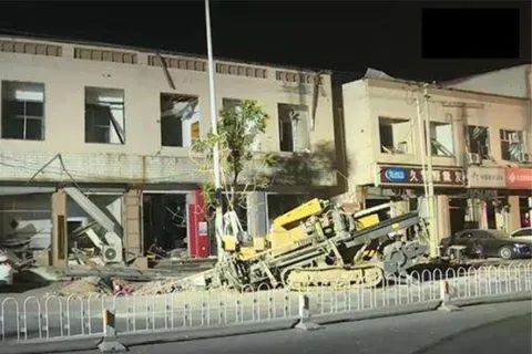 9. 一日两起燃气爆炸事故 天津23伤 山东3死10伤天津日报微信公众号6月21日晚消息，当日16时45分，天津市宝坻区发生一起燃气爆燃事故，导致23人受伤，其中3人重度烧伤，正在全力救治