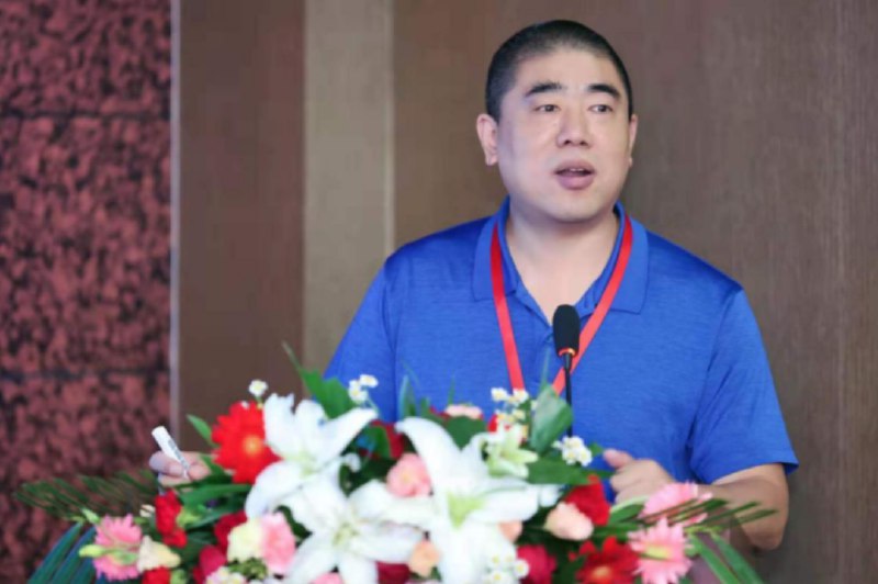 11. 西安急救中心原主任李强被双开：长期沉迷手机游戏；引发多起重大负面网络舆情违反工作纪律，不正确履行职责，长期沉迷手机游戏，作风松弛懈怠，在西安市卫健系统形成不良风气，对西安市疫情防控工作造成严重负面影响和不良后果；违反生活纪律，追求低级趣味