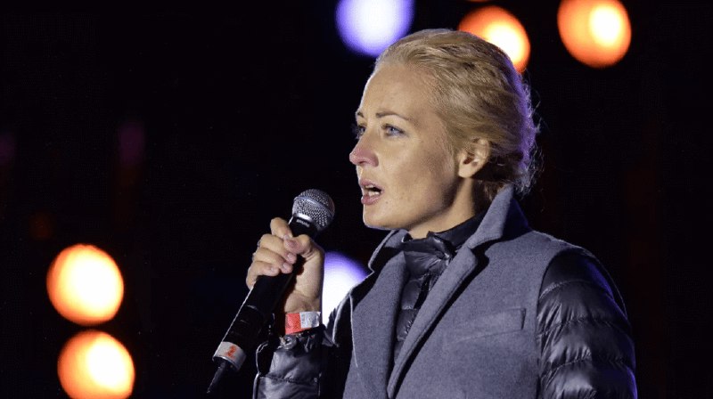 » 5. 俄罗斯法院对纳瓦尔尼遗孀发布逮捕令莫斯科巴斯曼区法院新闻处当地时间7月9日透露，该法院对已故俄反对派领导人纳瓦尔尼的遗孀尤利娅·纳瓦尔纳亚发布逮捕令