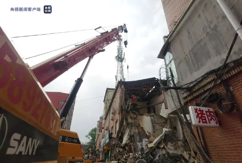 17. 黑龙江伊春市一商户发生疑似煤气罐爆炸事故，致1死2轻伤2失联17. 黑龙江伊春市一商户发生疑似煤气罐爆炸事故，致1死2轻伤2失联