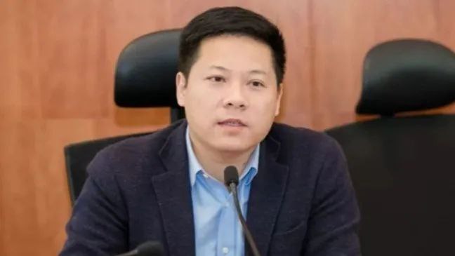 9. 罗昌平被判有期徒刑七个月并公开赔礼道歉5月5日，海南省三亚市城郊人民法院对被告人罗昌平侵害英雄烈士名誉、荣誉暨刑事附带民事公益诉讼一案依法公开宣判，判处被告人罗昌平有期徒刑七个月并承担在新浪网、《法治日报》和《解放军报》上公开赔礼道歉等民事责任