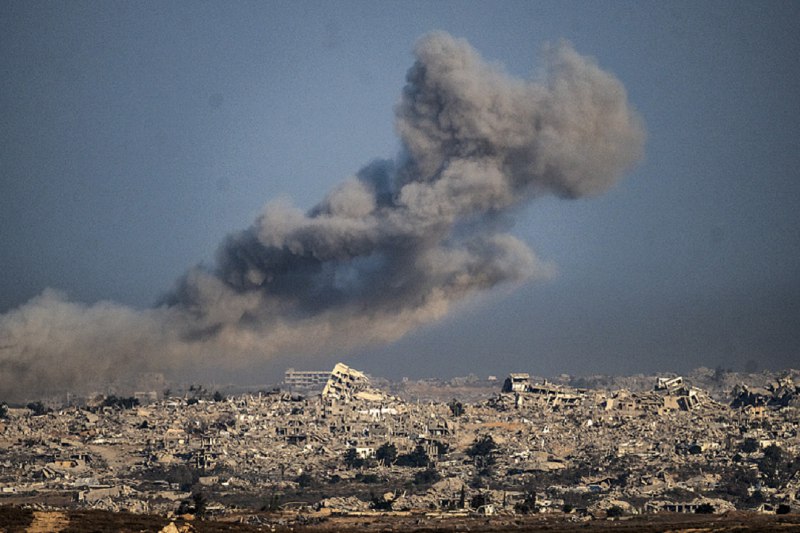 » 3、 以色列内阁决定控制整个加沙当地时间8日凌晨，以色列总理办公室通过社交媒体账号发表声明，称以色列政府安全内阁已批准以总理内塔尼亚胡提出的、消灭巴勒斯坦伊斯兰抵抗运动（哈马斯）的提议