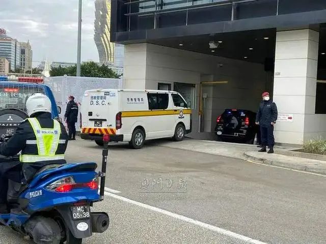 » 11. “洗米华”被判刑18年 澳门初级法院18日上午宣判太阳城集团创办人周焯华(绰号“洗米华”)涉不法赌博案，认定案中大部分控诉事实，裁定周焯华“许可地方内不法经营赌博罪”、相当巨额诈骗罪、相当巨额诈骗罪(未)、“不法经营赌博罪”、“黑社会罪”全部罪成，竞合后判刑18年