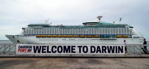 8. 澳大利亚新总理将重审中企达尔文港租约澳大利亚总理安东尼·阿尔巴尼斯表示，澳大利亚将重新审查中企对达尔文港的租赁权