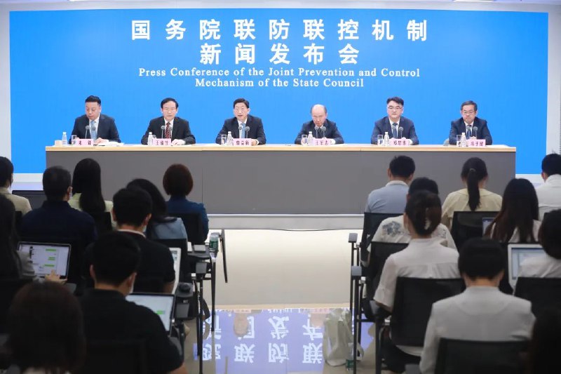 3. 国内首次报告疫苗接种不良事件发生率  百万分之707月23日，国务院联防联控机制召开新闻发布会，公开报告了关于新冠疫苗接种后不良反应的具体数据