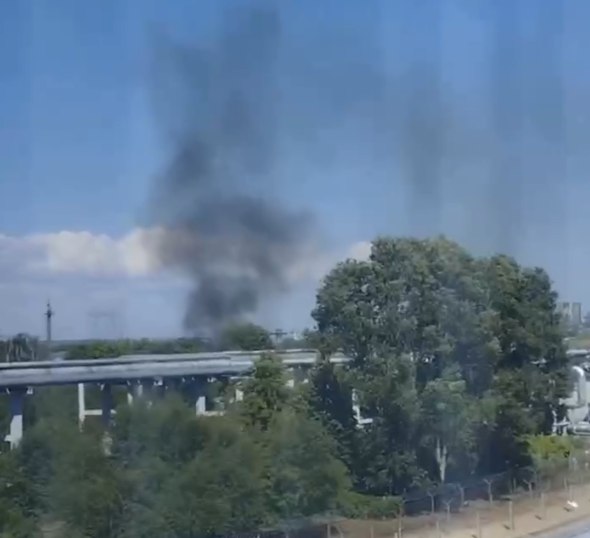 12. 扎波罗热核电站遭无人机袭击当地时间7月20日，乌克兰扎波罗热核电站方面表示，扎波罗热核电站行政大楼的火灾已被扑灭，目前核电站正常发电