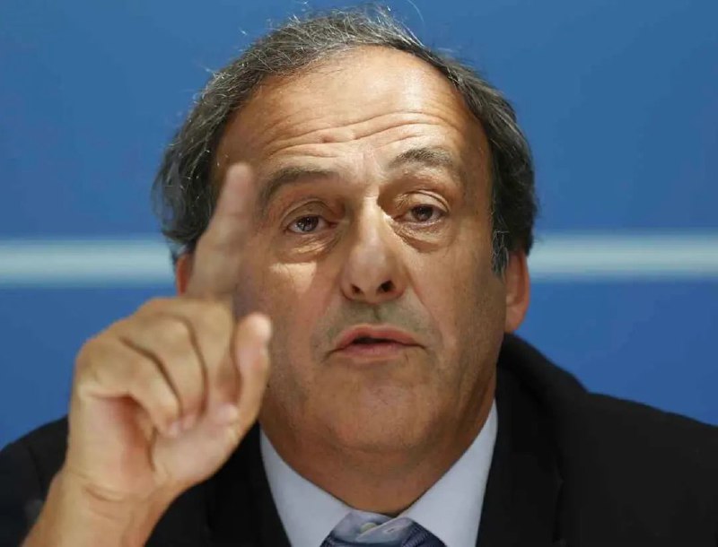 13. 外媒：瑞士法院裁定布拉特、普拉蒂尼腐败欺诈罪名不成立8日下午，据多家外媒消息，瑞士法院裁定——前国际足联主席布拉特、前欧足联主席普拉蒂尼，腐败、欺诈罪名不成立