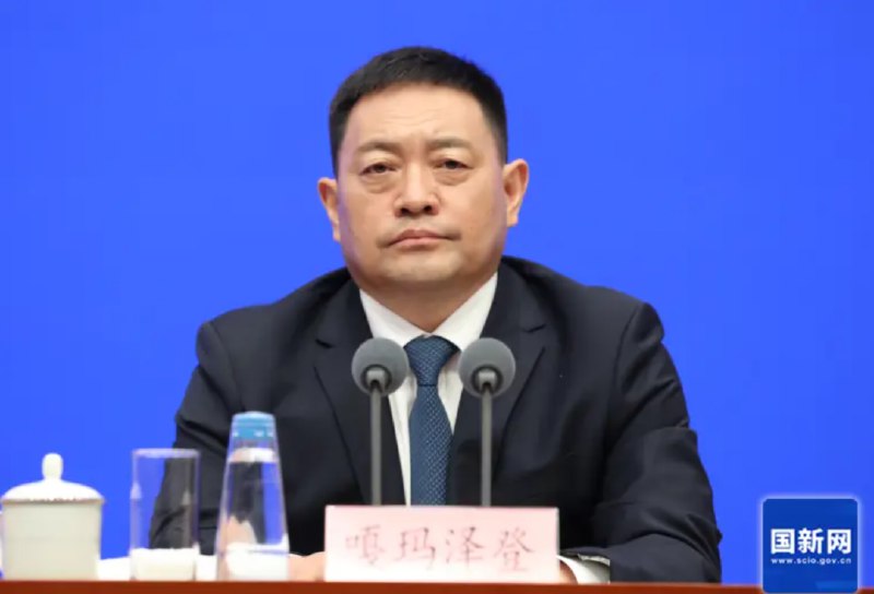 » 1、 西藏自治区主席确认，高考不再考藏文8月5日，国务院新闻办公室举行新闻发布会，介绍西藏自治区成立60周年经济社会发展成就