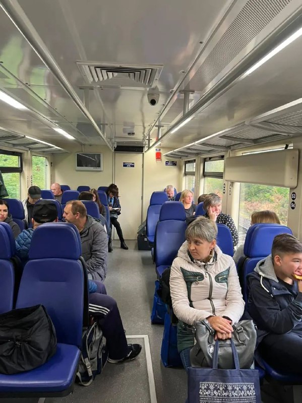 » 11. 乌克兰国家铁路公司恢复开往哈尔科夫州铁路客运乌克兰媒体9月15日报道称，乌克兰国家铁路公司当天已恢复开往东部哈尔科夫州巴拉克列亚市的铁路客运