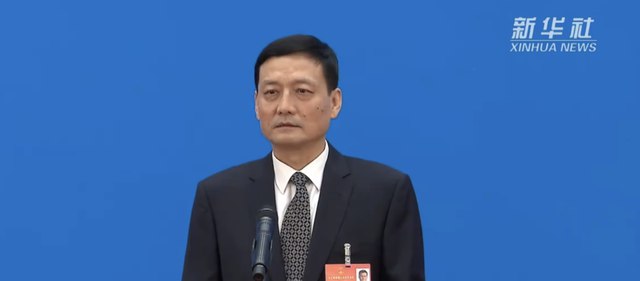 » 1. 工信部原部长肖亚庆被开除党籍、政务撤职 降为一级科员、办理退休经查，肖亚庆背弃初心使命，丧失政治意识和党性原则，无视中央八项规定精神，接受可能影响公正执行公务的宴请；纪法底线失守，亲清不分，违规收受他人大额钱款