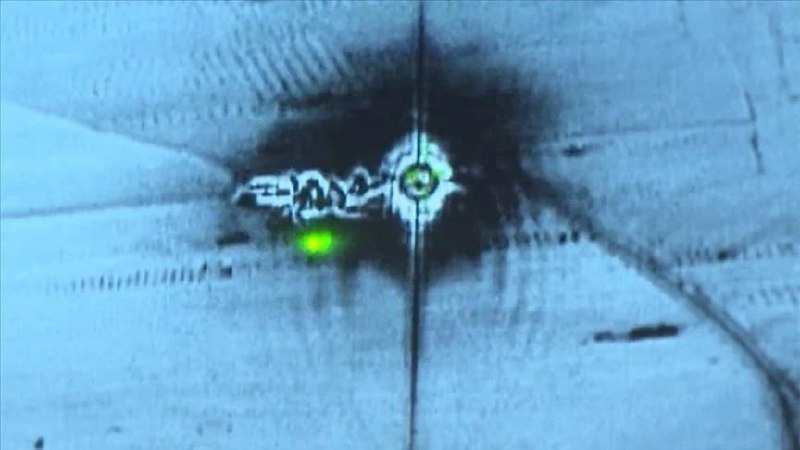 » 8. 土耳其越境轰炸库尔德武装据土耳其安纳多卢通讯社11月20日报道，土国防部当天宣布他们在叙利亚和伊拉克两国北部发起“爪剑”空中军事行动，对库尔德武装发起军事打击，摧毁了“恐怖分子的藏身之处”，并在社交媒体公布了行动画面