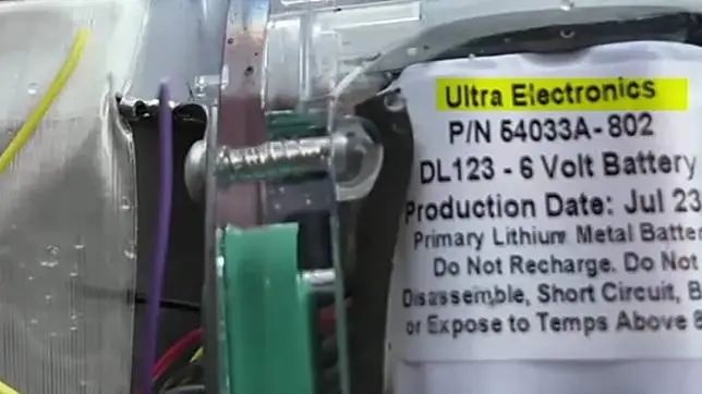 » 6. 中国海警在仁爱礁捞获美军机投放的电子设备» 6. 中国海警在仁爱礁捞获美军机投放的电子设备