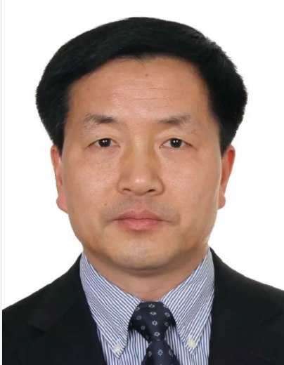 7. 高福因年龄原因不再担任中国疾控中心主任 沈洪兵接任7月26日下午，中国疾控中心召开干部大会