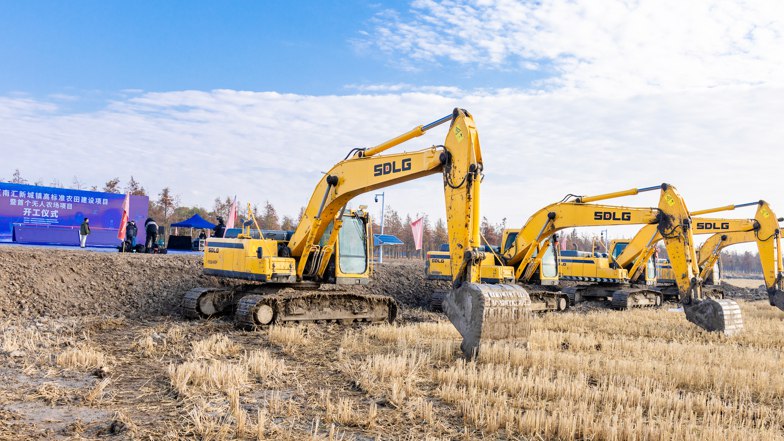» 9、上海浦东建设2万亩无人农场项目12月27日，浦东新区南汇新城镇高标准农田建设项目暨浦东新区首个无人农场项目在浦东新区南汇新城镇兰桂骐临港基地正式开工
