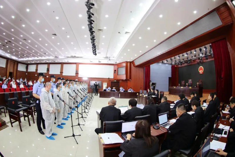 10. 4.2亿伪造货币案二审宣判：驳回上诉，维持原判2020年2月27日，公安机关在海林市破获一起伪造货币犯罪案件，现场查获2005版100元面额假人民币共计4.2215亿元