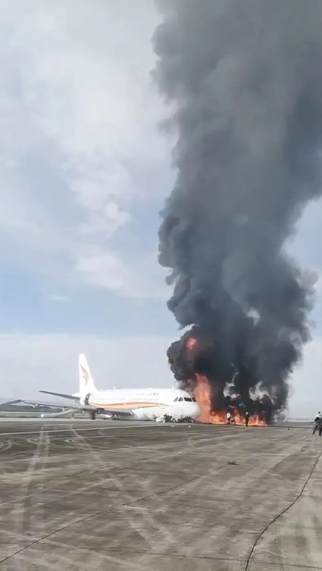 » 8、西藏航空客机冲出跑道事故一周年民航西南局：已查明原因 将公布2022年5月12日，西藏航空有限公司空客A319-115型客机（注册号B-6425）执行TV9833重庆至林芝国内定期客运航班，在重庆江北机场03号跑道起飞滑跑过程中偏出跑道