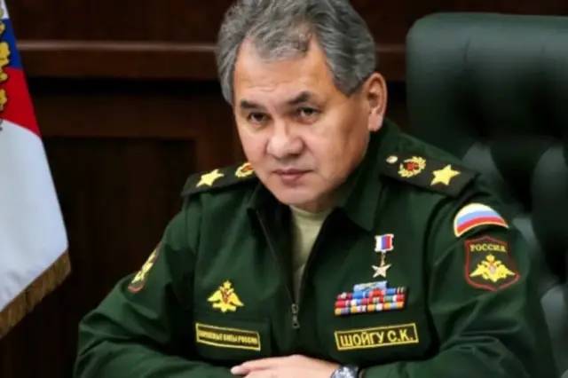 » 9. 俄防长称乌军阵亡6.1万人 俄方阵亡5937人在特别军事行动初期，乌军人数约有20.1万—20.2万