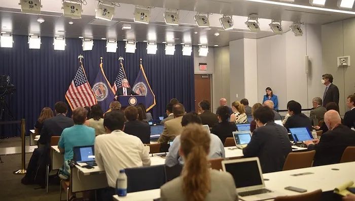 3. 美联储年内第4加息美东时间7月27日，美联储在结束货币政策会议之后宣布再次加息75个基点，将联邦基金利率区间进一步上调至2.25%-2.5%