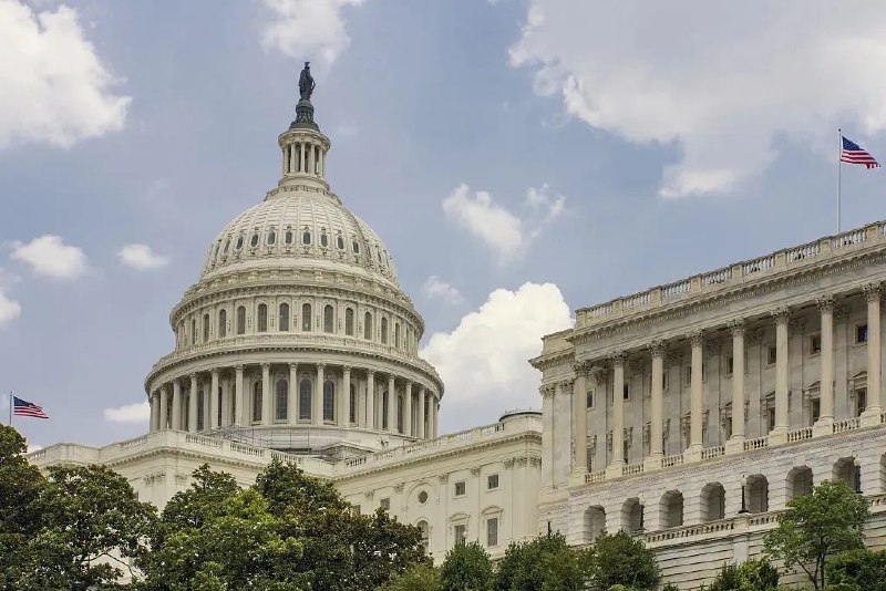 » 3、美国参议院正式通过“大而美”法案当地时间7月1日，美国国会参议院通过全面减税和支出法案，并提交众议院