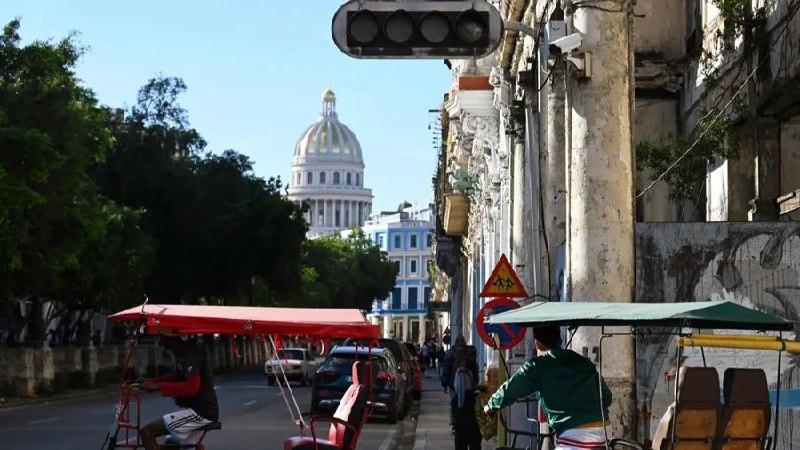 » 5、1959年革命以来首次 古巴私营企业零售额超过国营企业古巴政府最新数据显示，该国私营企业的零售额超过了国营企业，为1959年古巴革命以来首次