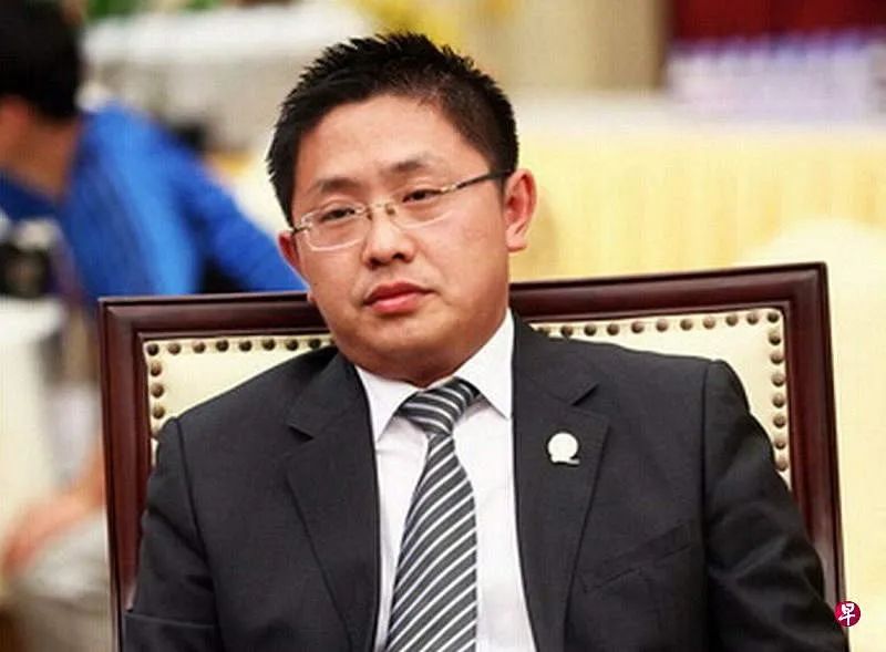 » 7. 恒大汽车执行董事刘永灼已被刑拘据港交所网站消息，中国恒大新能源汽车集团有限公司1月8日午间发布公告，公司得悉其执行董事刘永灼因涉嫌违法犯罪，已被依法刑事拘留