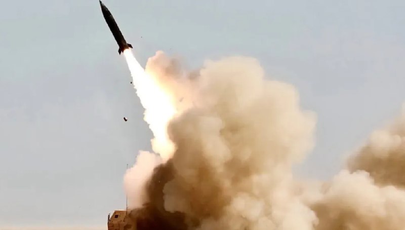 » 6、 美军投入新型海马斯系统弹药 射程500公里美国“战区”（The War Zone）网站3月1日报道，美军在针对伊朗的军事行动中，使用了新型“精确打击导弹”（PrSM）