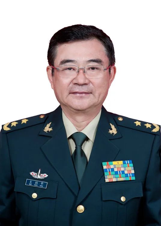 » 13. 火箭军原副司令员吴国华中将病逝 享年66岁7月27日，澎湃新闻记者从吴国华中将亲友处获悉，火箭军原副司令员吴国华中将，因病医治无效，于2023年7月4日在北京逝世，享年66岁